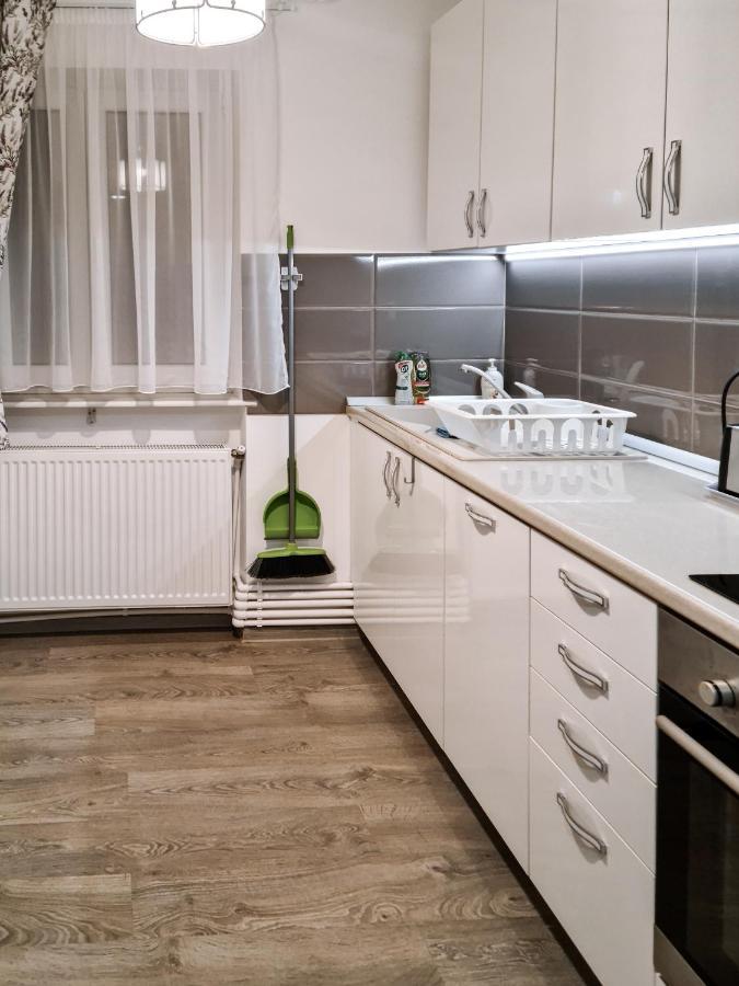 Apartament Alina Дева Екстер'єр фото